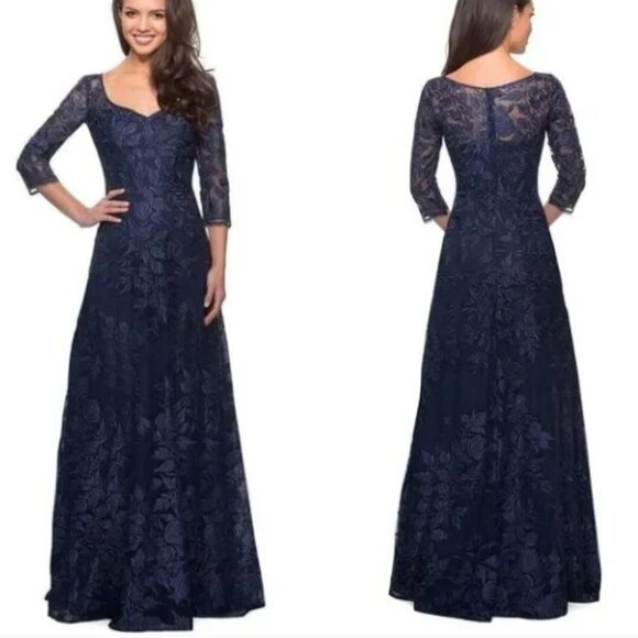 NWT La Femme 28053 Stunning Lace Floral Embroidered A-Line Gown in Navy size 14 - Picture 1 of 9